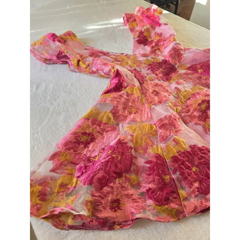 Barbie Core Coquette Showpo Floral Organza Fit Flare Plunge Mini Dress Pink US 4 - Picture 6 of 16